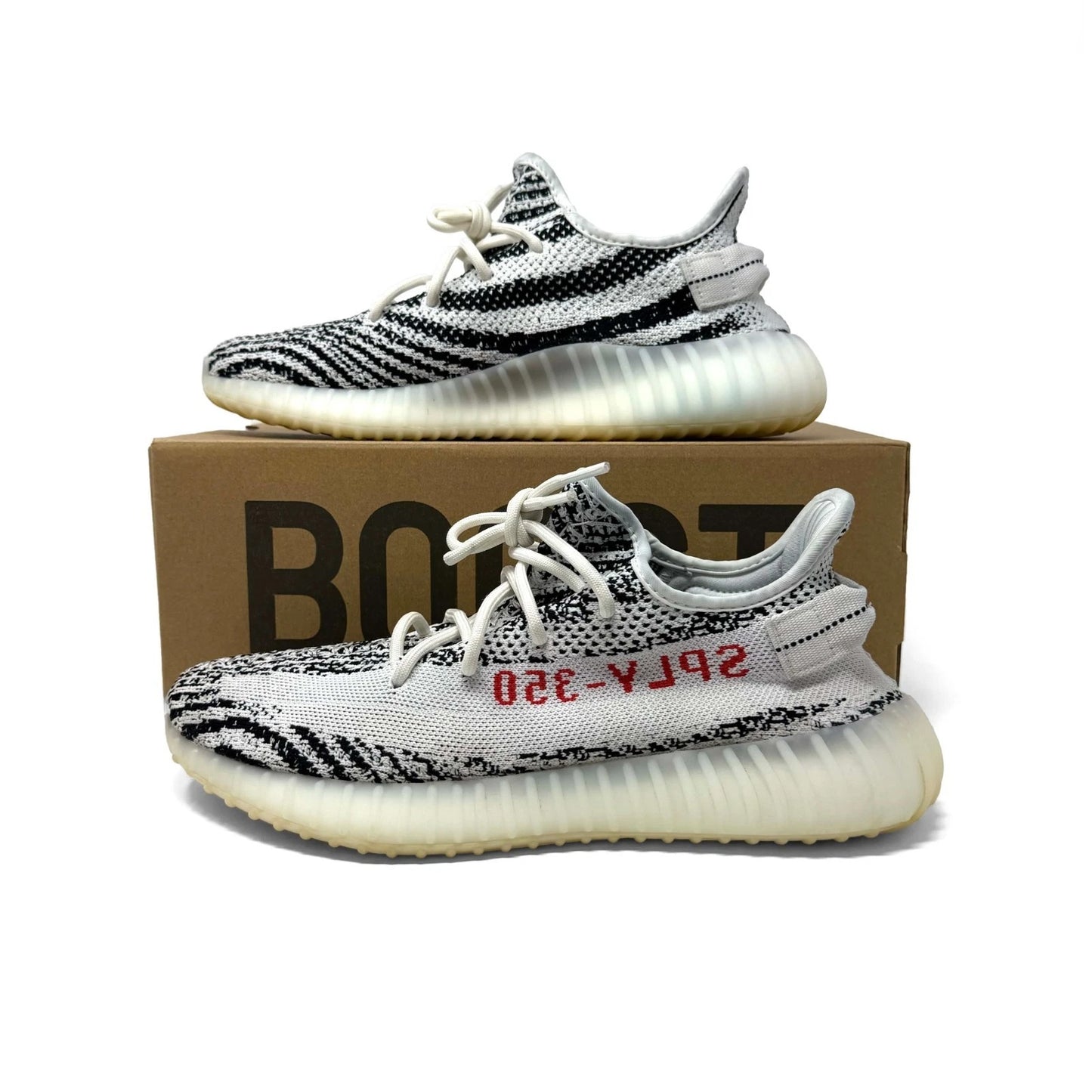 Preloved Yeezy Boost 350V2 - Zebra (UK 9)